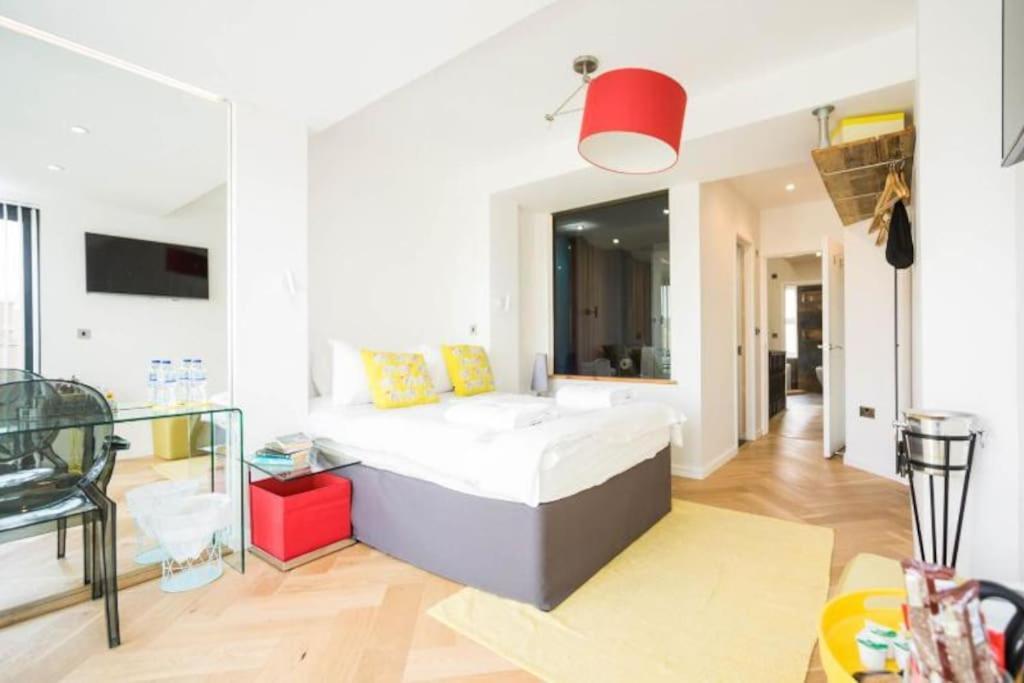 George24 - Spectacular, 5 Minutes To The Beach New Quay Exterior foto